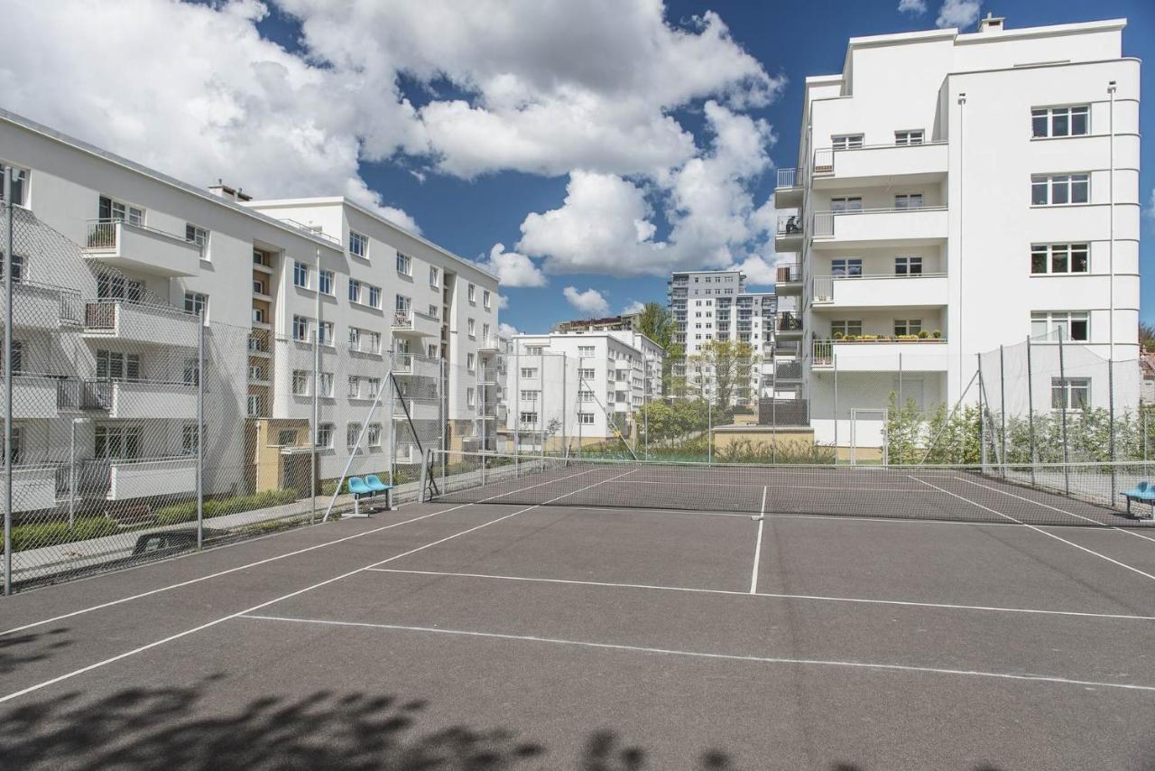 Modern Box Apartment Gdynia Exterior photo